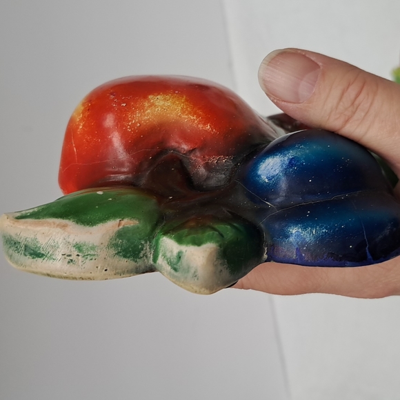 Vintage 1950’s set of 2 chalkware fruit cluster 2D wall plaques - Picture 5 of 12